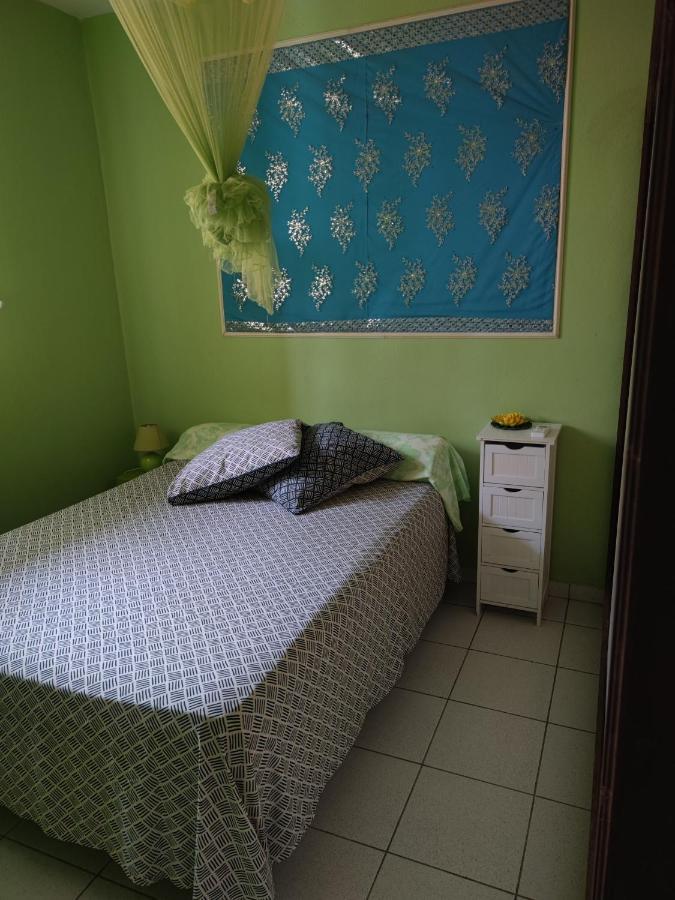 Apartment Moulins Le Moule Buitenkant foto